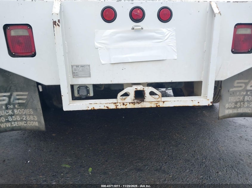 2015 Ford F-550 Chassis Xl VIN: 1FDUF5GT8FEC02315 Lot: 43711811