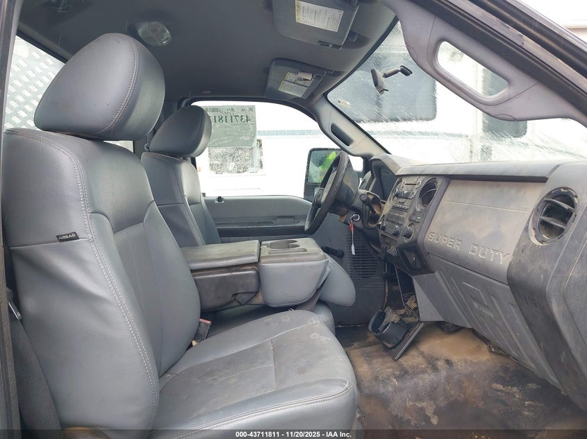 2015 Ford F-550 Chassis Xl VIN: 1FDUF5GT8FEC02315 Lot: 43711811