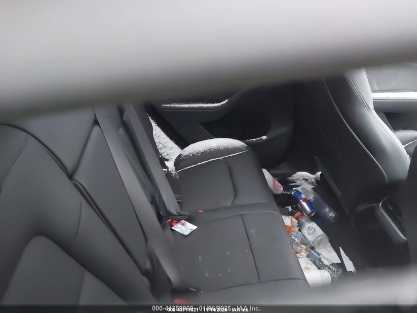 2025 Tesla Model Y Performance Dual Motor All-Wheel Drive VIN: 7SAYGDEF2SA338622 Lot: 43711821