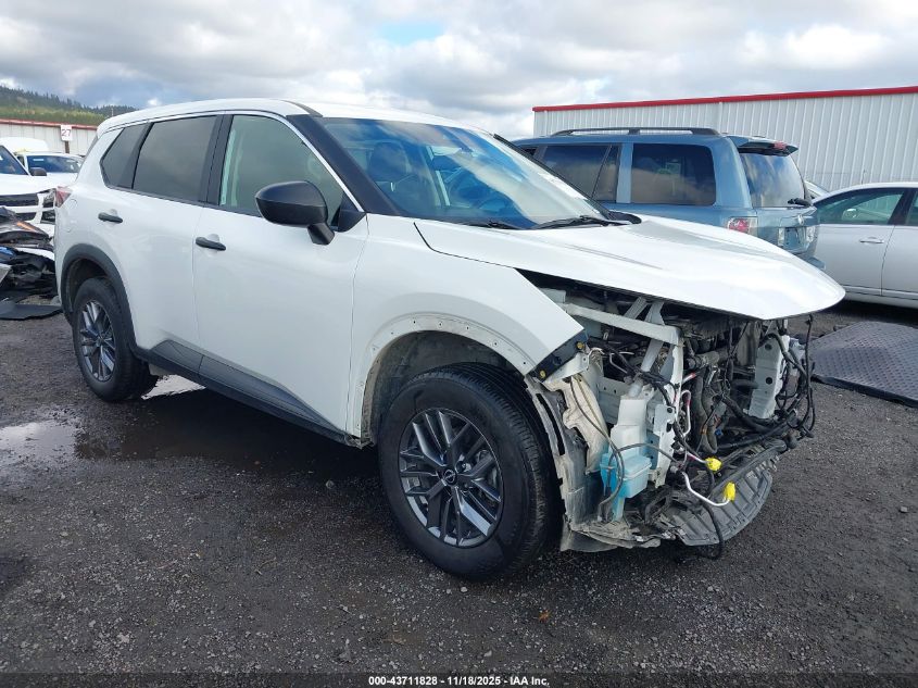 NISSAN ROGUE S INTELLIGENT AWD