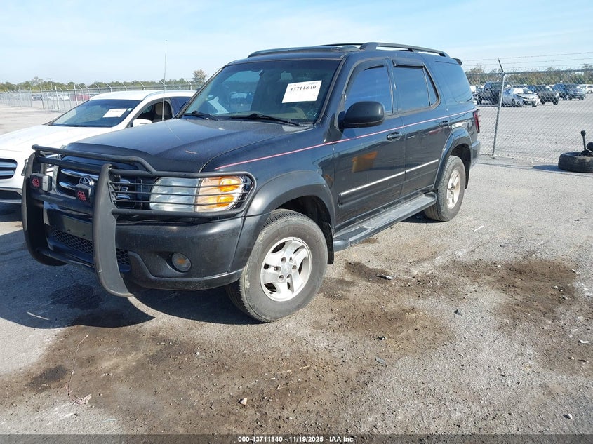 5TDZT38A12S098971 2002 TOYOTA SEQUOIA photo no. 2