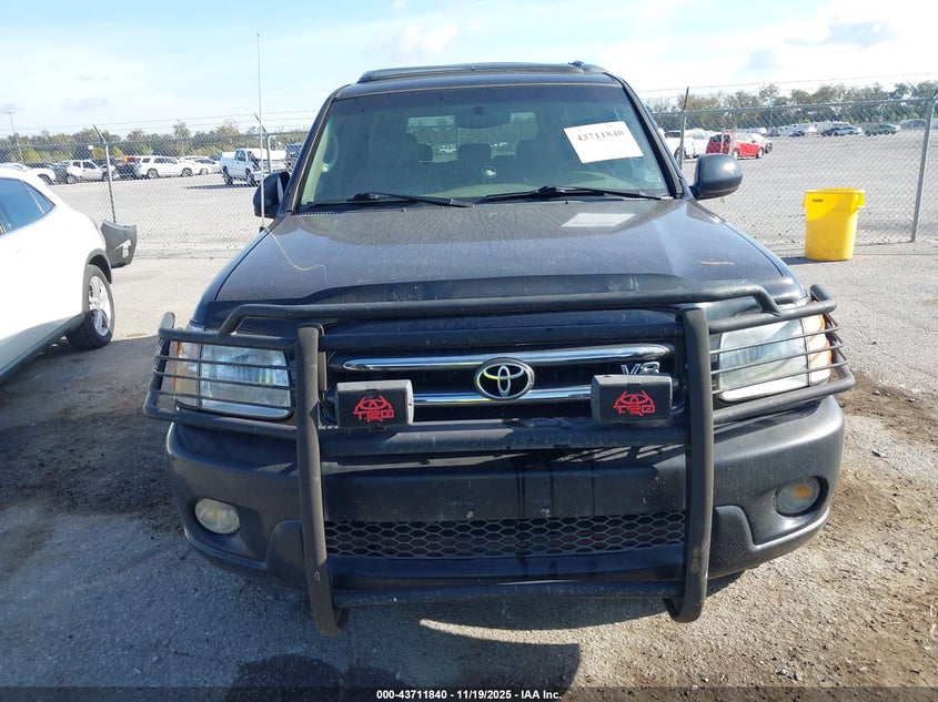 2002 Toyota Sequoia Limited V8 VIN: 5TDZT38A12S098971 Lot: 43711840