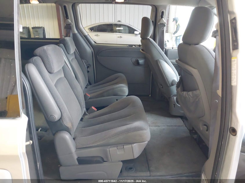 2005 Dodge Grand Caravan Sxt VIN: 2D4GP44L15R459026 Lot: 43711842