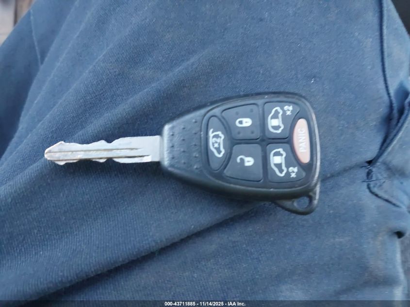 2007 Dodge Grand Caravan Sxt VIN: 2D4GP44L67R320948 Lot: 43711885