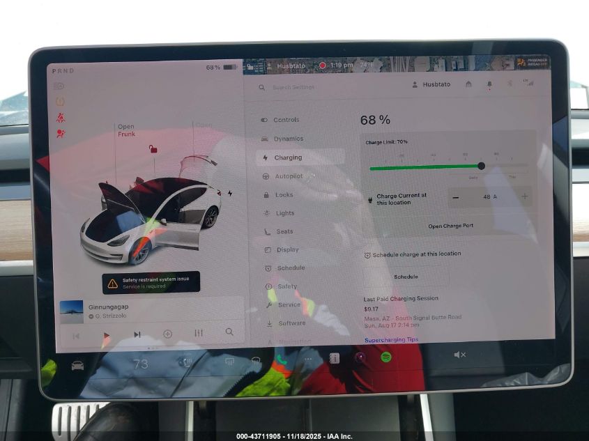 2019 Tesla Model 3 Long Range/Performance VIN: 5YJ3E1EB1KF486952 Lot: 43711905