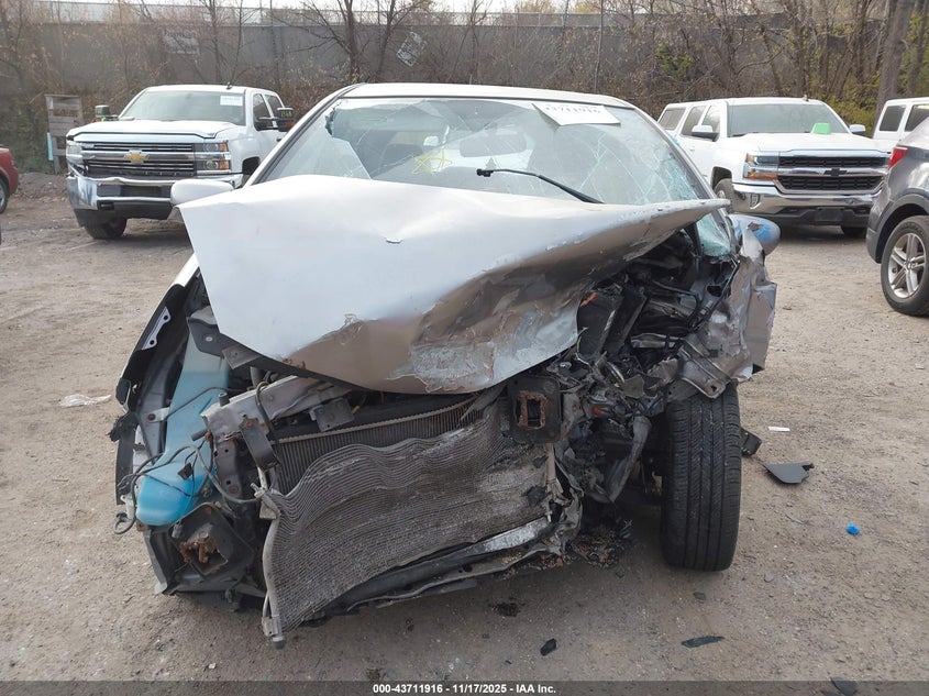 2009 Honda Fit Sport VIN: JHMGE88419S042649 Lot: 43711916