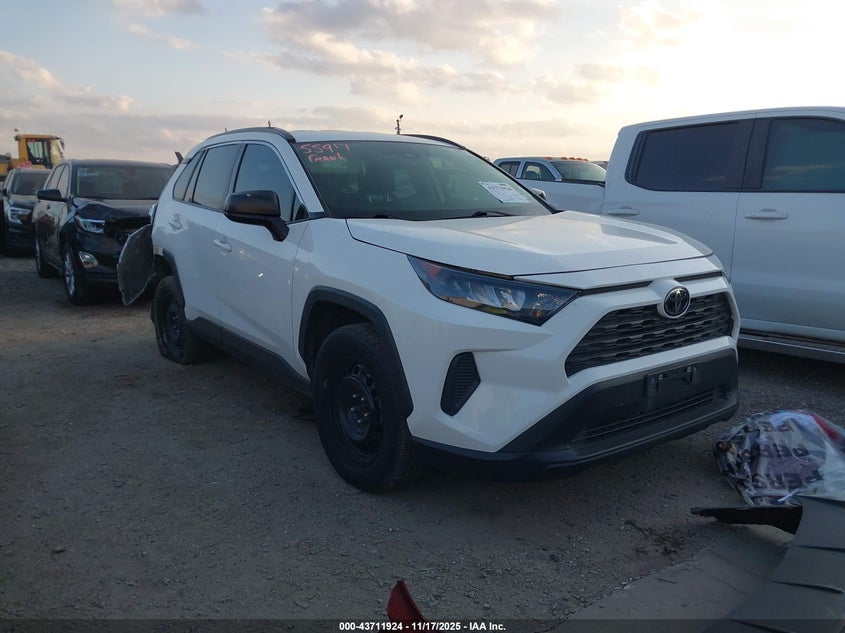 TOYOTA RAV4 LE