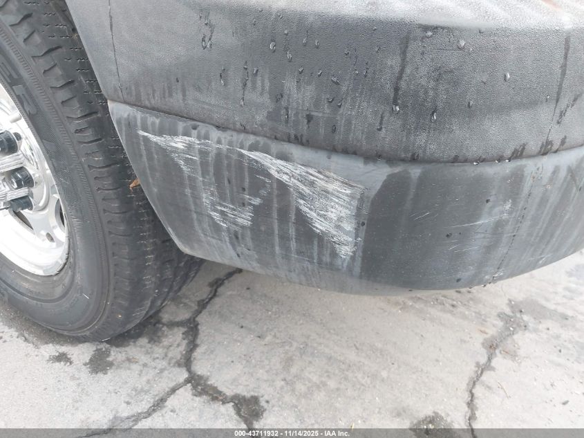 2005 Chevrolet Express VIN: 1GCGG25V551266643 Lot: 43711932