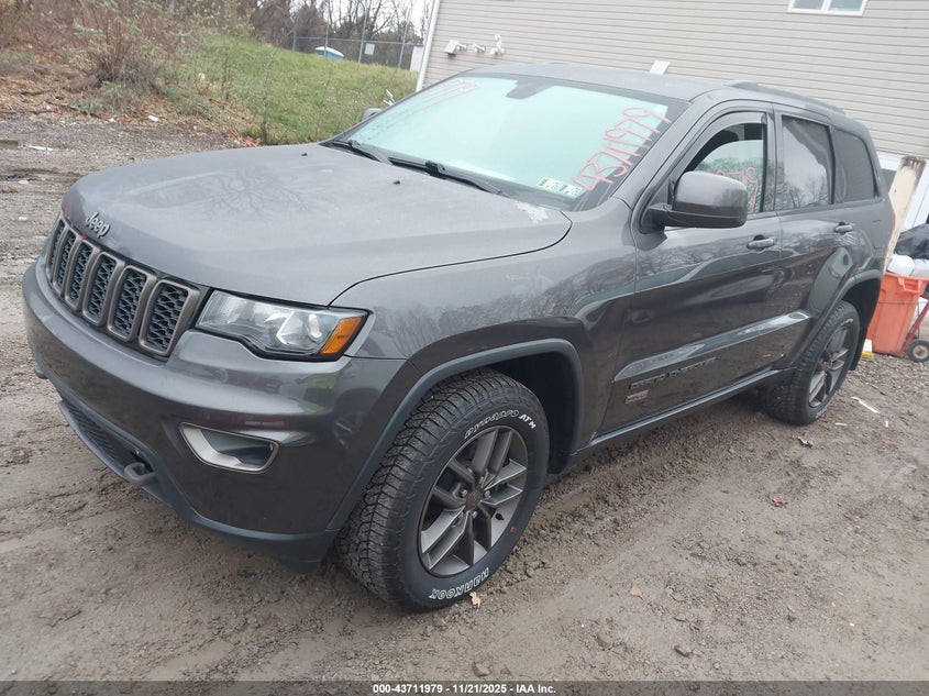 1C4RJFAG9GC462536 2016 JEEP GRAND CHEROKEE photo no. 2
