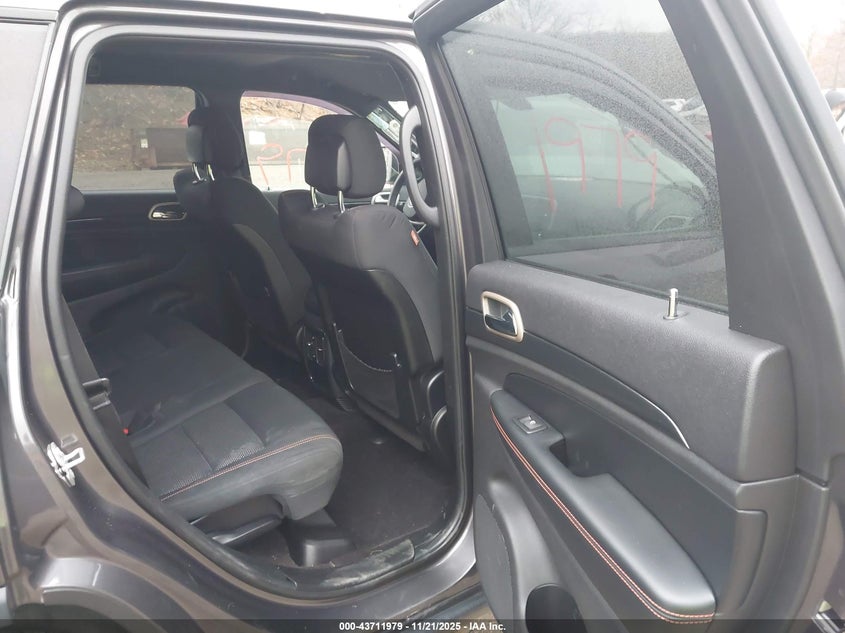 1C4RJFAG9GC462536 2016 JEEP GRAND CHEROKEE photo no. 8