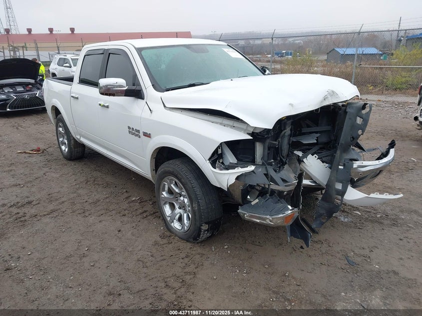 RAM 1500 LARAMIE 4X4 5 7 BOX