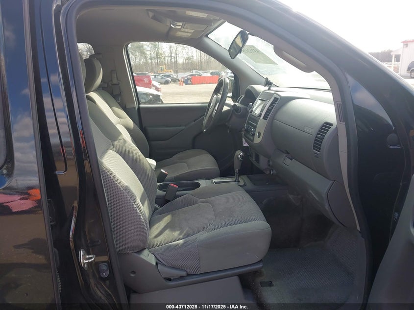 1N6AD0EV5HN771515 2017 NISSAN NAVARA (FRONTIER) photo no. 5