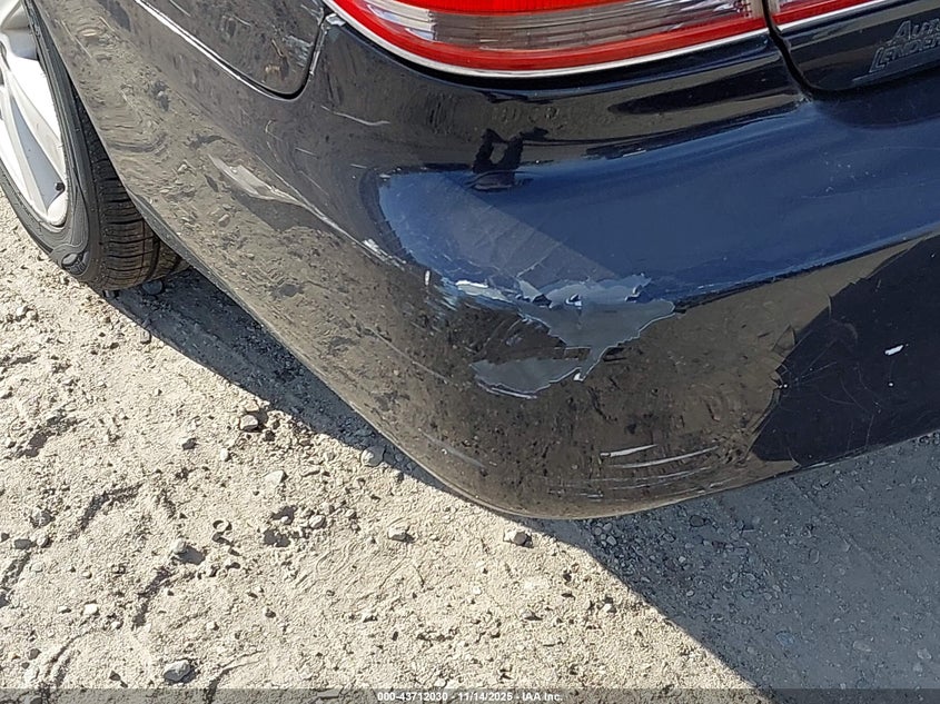 2005 Lexus Es 330 VIN: JTHBA30G055076590 Lot: 43712030