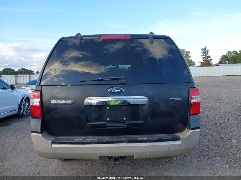 2007 Ford Expedition El Eddie Bauer VIN: 1FMFK17567LA19068 Lot: 43712078