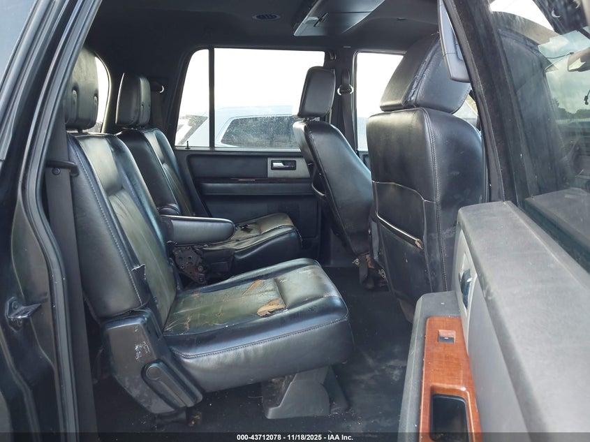 2007 Ford Expedition El Eddie Bauer VIN: 1FMFK17567LA19068 Lot: 43712078