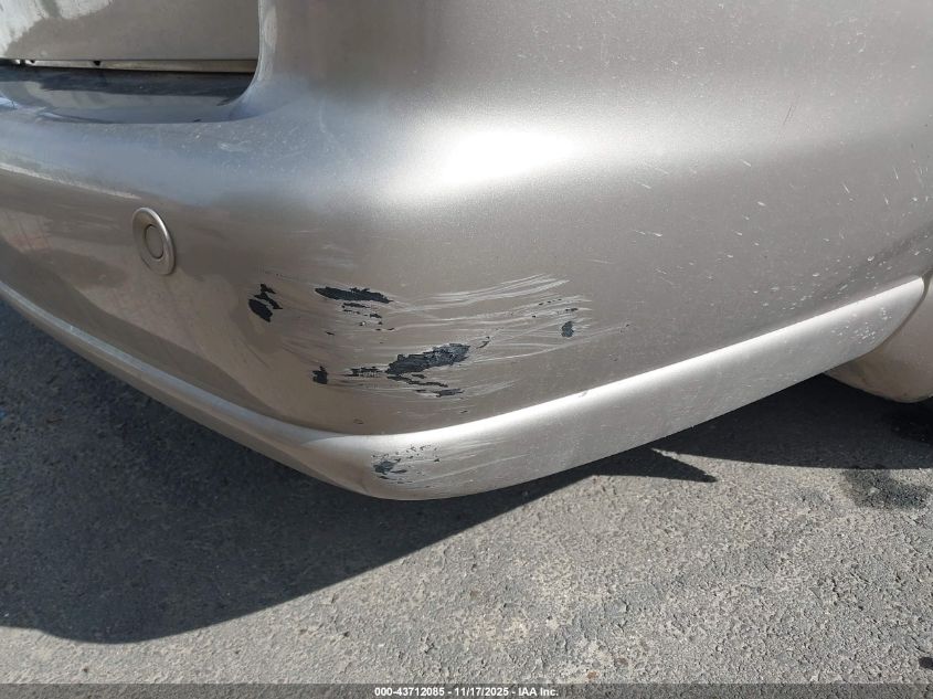 2002 Oldsmobile Silhouette Gls VIN: 1GHDV03E42D186545 Lot: 43712085