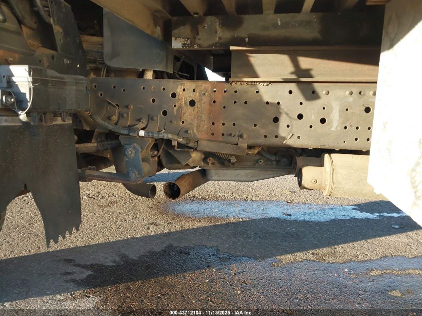 1998 Isuzu Npr VIN: 4KLB4B1R4WJ000298 Lot: 43712104