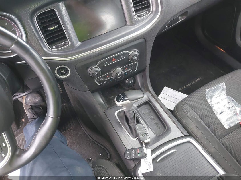 2C3CDXHGXGH235186 2016 DODGE CHARGER photo no. 11