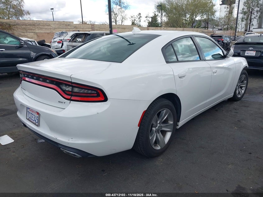 2C3CDXHGXGH235186 2016 DODGE CHARGER photo no. 4