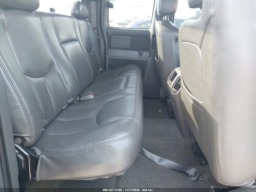 2005 GMC Sierra 1500 Slt VIN: 2GTEK19B951282693 Lot: 43712160