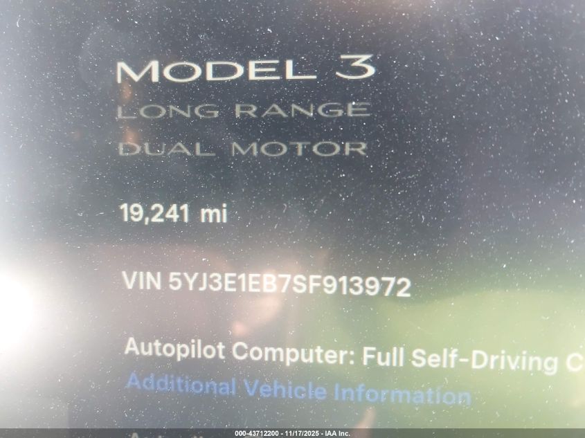 2025 Tesla Model 3 Long Range All-Wheel Drive VIN: 5YJ3E1EB7SF913972 Lot: 43712200