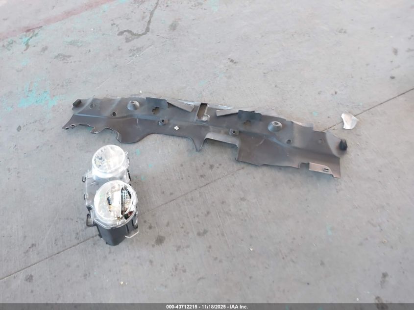 2004 Jaguar Xj Xj8 VIN: SAJWA71CX4SG19003 Lot: 43712215