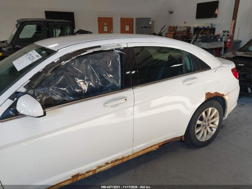 2010 Chrysler Sebring Limited VIN: 1C3CC5FB9AN138378 Lot: 43712231