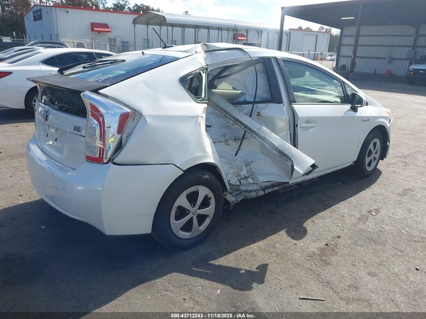 JTDKN3DU6C5501071 2012 TOYOTA PRIUS photo no. 4