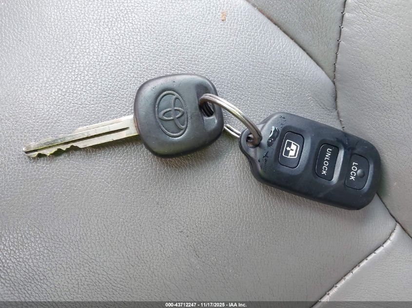 2008 Toyota 4Runner Limited VIN: JTEBU17RX8K030190 Lot: 43712247