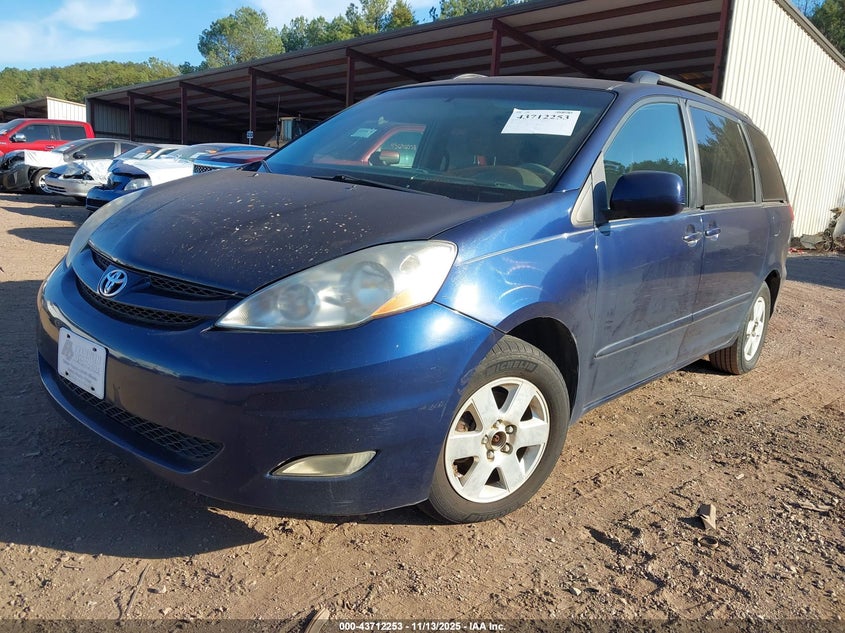 5TDZK22C87S012666 2007 TOYOTA SIENNA photo no. 2