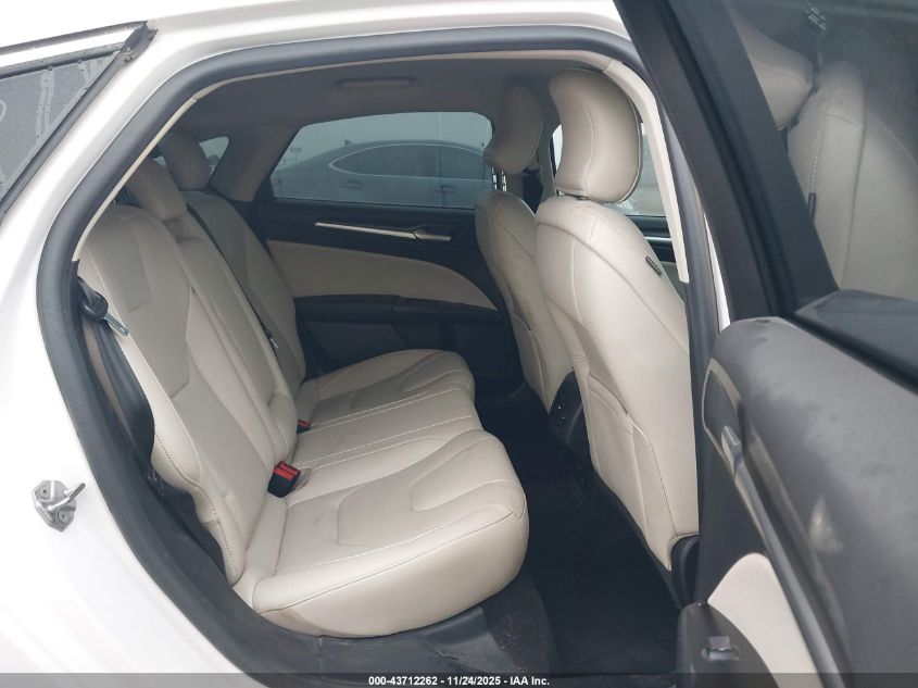 2017 Ford Fusion Energi Titanium VIN: 3FA6P0SU1HR201686 Lot: 43712262