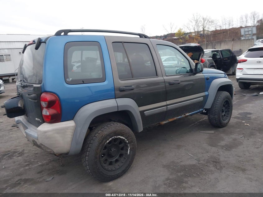 1J4GL48K06W150306 2006 JEEP LIBERTY (NORTH AMERICA) photo no. 4