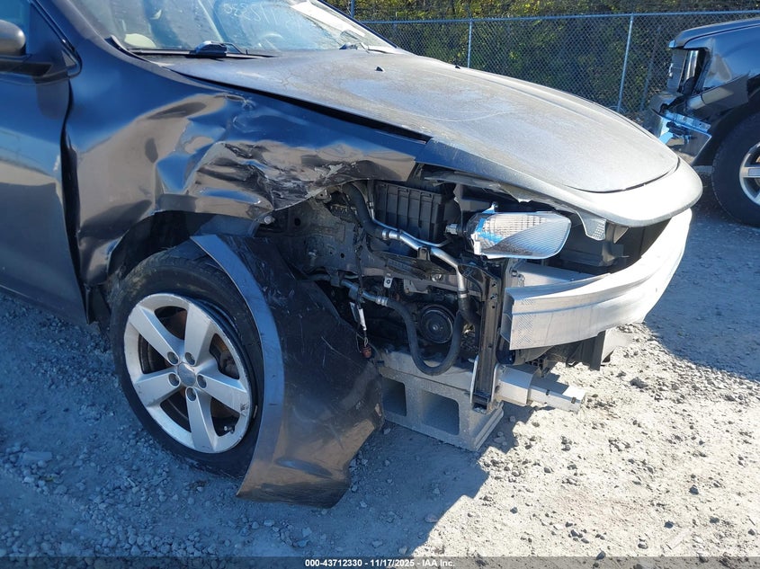 2016 Dodge Dart Sxt VIN: 1C3CDFBB1GD563973 Lot: 43712330