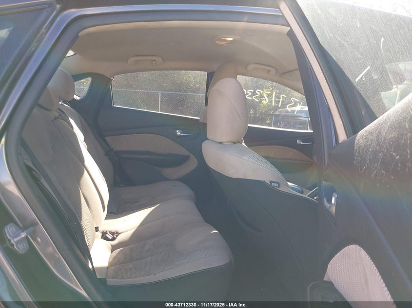 2016 Dodge Dart Sxt VIN: 1C3CDFBB1GD563973 Lot: 43712330