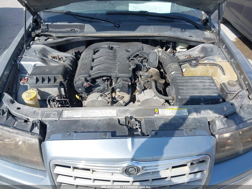 2007 Chrysler 300 Touring VIN: 2C3KA53G67H888078 Lot: 43712342