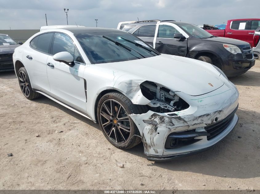 PORSCHE PANAMERA 4S