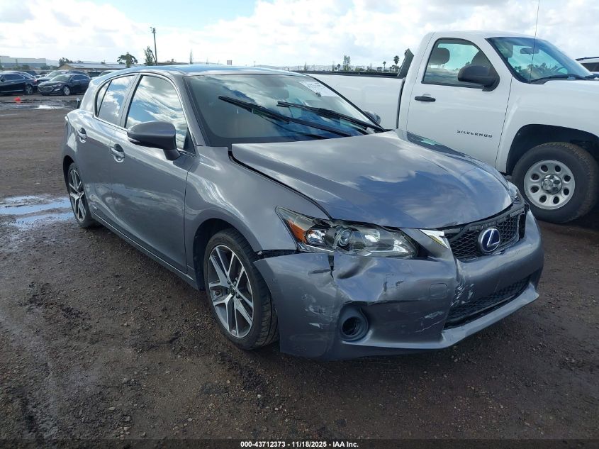 LEXUS CT 200H PREMIUM