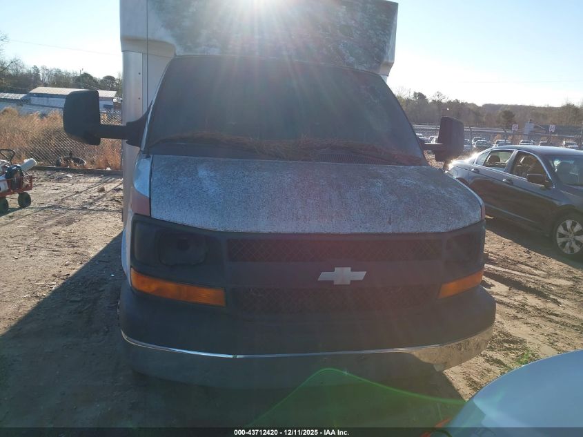 2014 Chevrolet Express Cutaway 3500 VIN: 1GB3G2BG6E1144477 Lot: 43712420