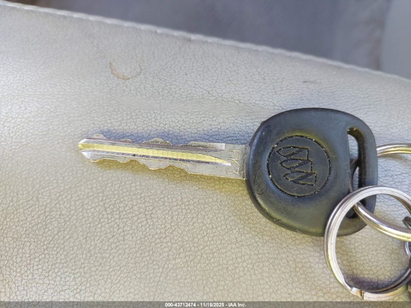 2008 Buick Lacrosse Cxl VIN: 2G4WD582781174127 Lot: 43712474