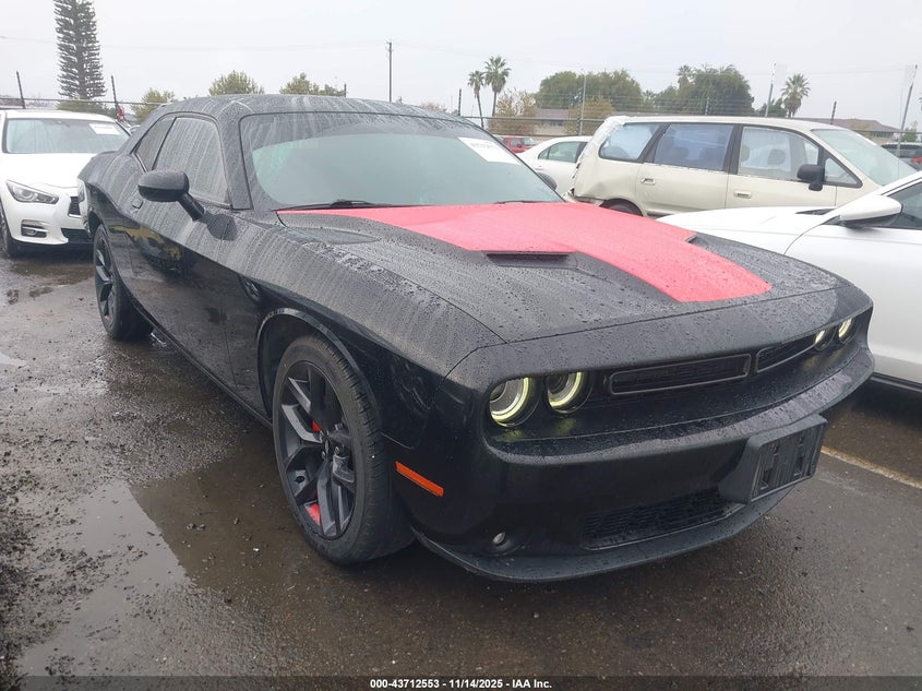 DODGE CHALLENGER SXT