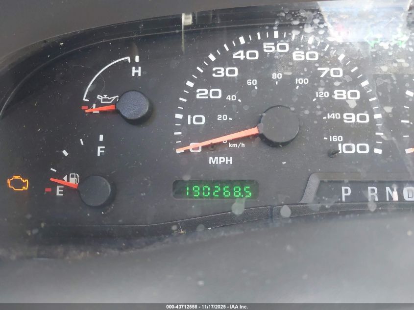 2002 Ford F-250 Lariat/Xl/Xlt VIN: 1FTNX21L02EC35591 Lot: 43712558