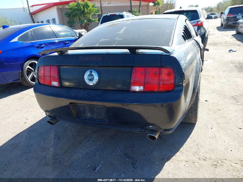 2007 Ford Mustang Gt Deluxe/Gt Premium VIN: 1ZVFT82H475288098 Lot: 43712617