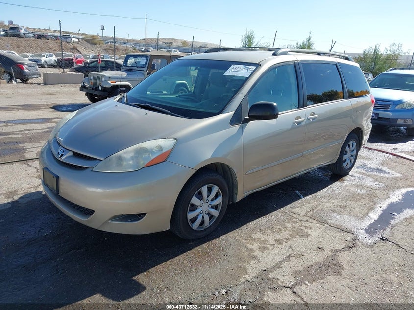 2008 Toyota Sienna Le