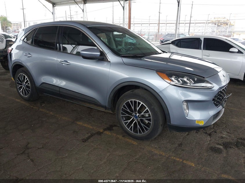 FORD ESCAPE HYBRID SEL PLUG-IN HYBRID