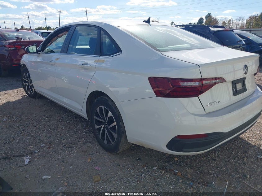 3VW5M7BU6RM002040 2024 VOLKSWAGEN JETTA photo no. 3