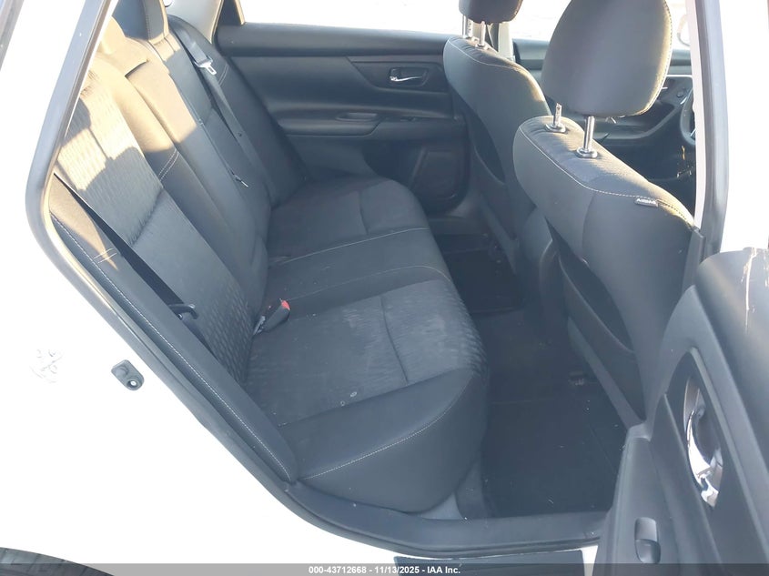 1N4AL3AP8HN339554 2017 NISSAN ALTIMA photo no. 8