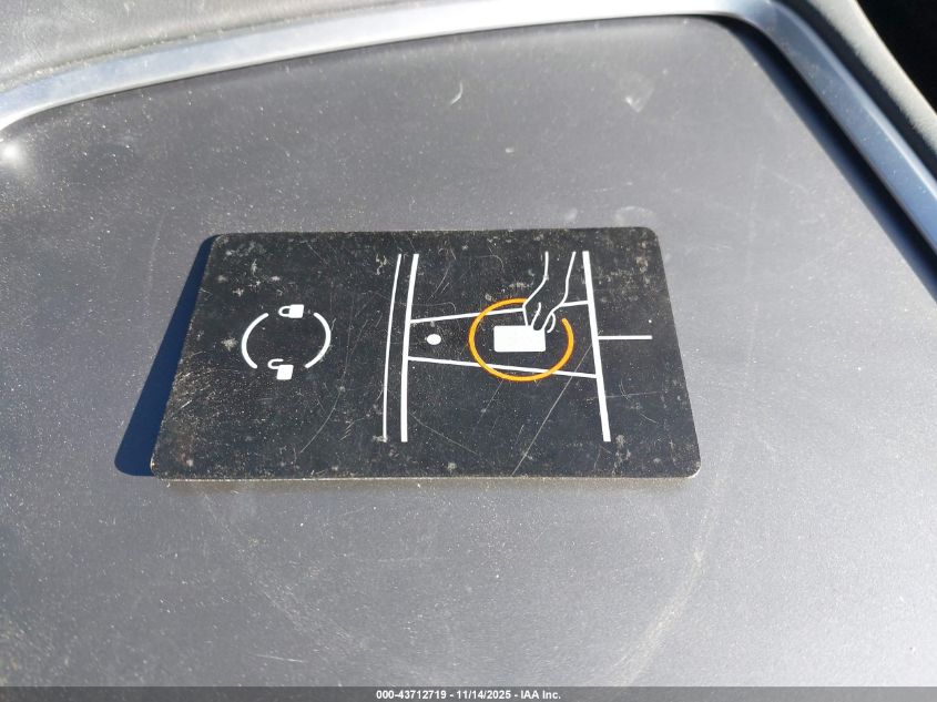 2023 Tesla Model Y Awd/Long Range Dual Motor All-Wheel Drive VIN: 7SAYGDEE6PA090938 Lot: 43712719