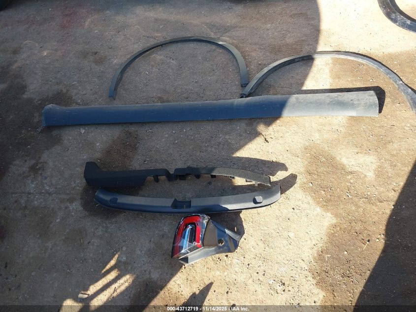 2023 Tesla Model Y Awd/Long Range Dual Motor All-Wheel Drive VIN: 7SAYGDEE6PA090938 Lot: 43712719