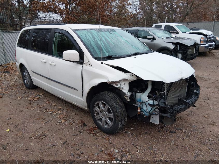 CHRYSLER TOWN & COUNTRY TOURING