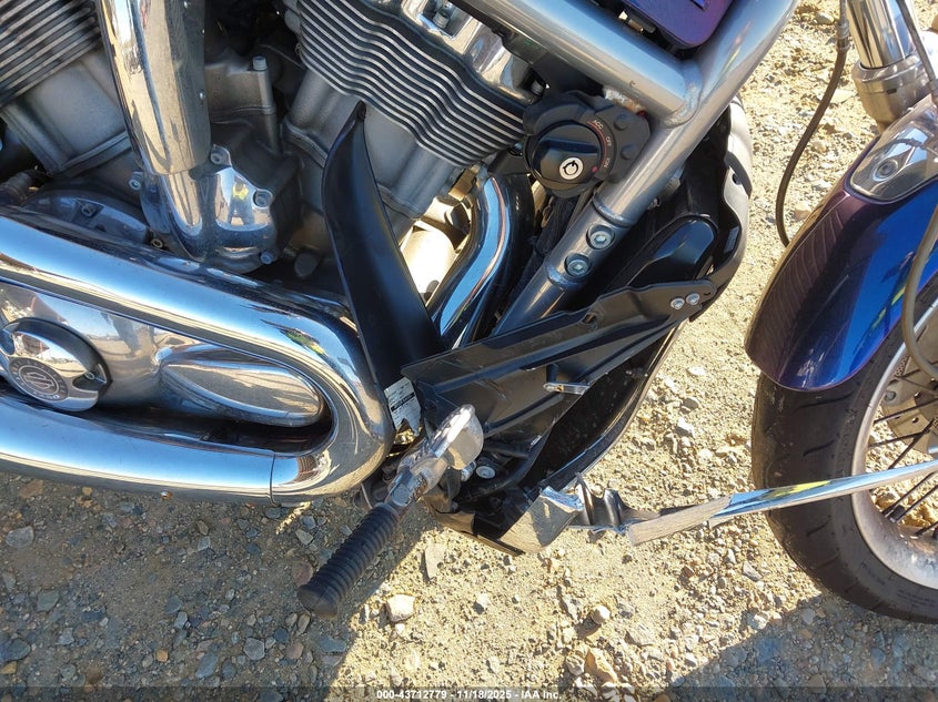 2009 Harley-Davidson Vrscaw VIN: 1HD1HFH119K807236 Lot: 43712779